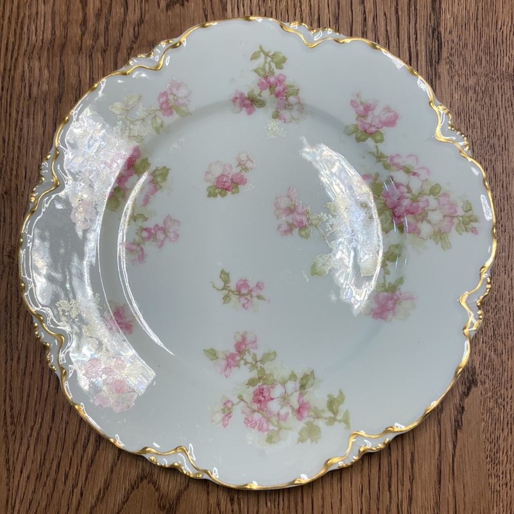 4 Antique Haviland Limoges Luncheon Plates with Pink Apple Blossoms - Picture 5 of 9